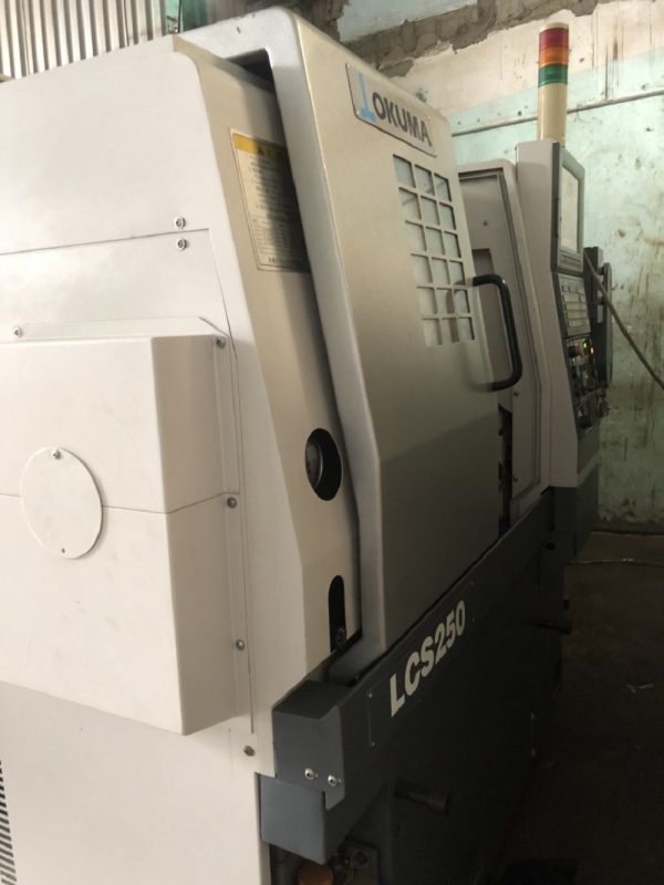 Máy tiện CNC cũ OKUMA LCS250