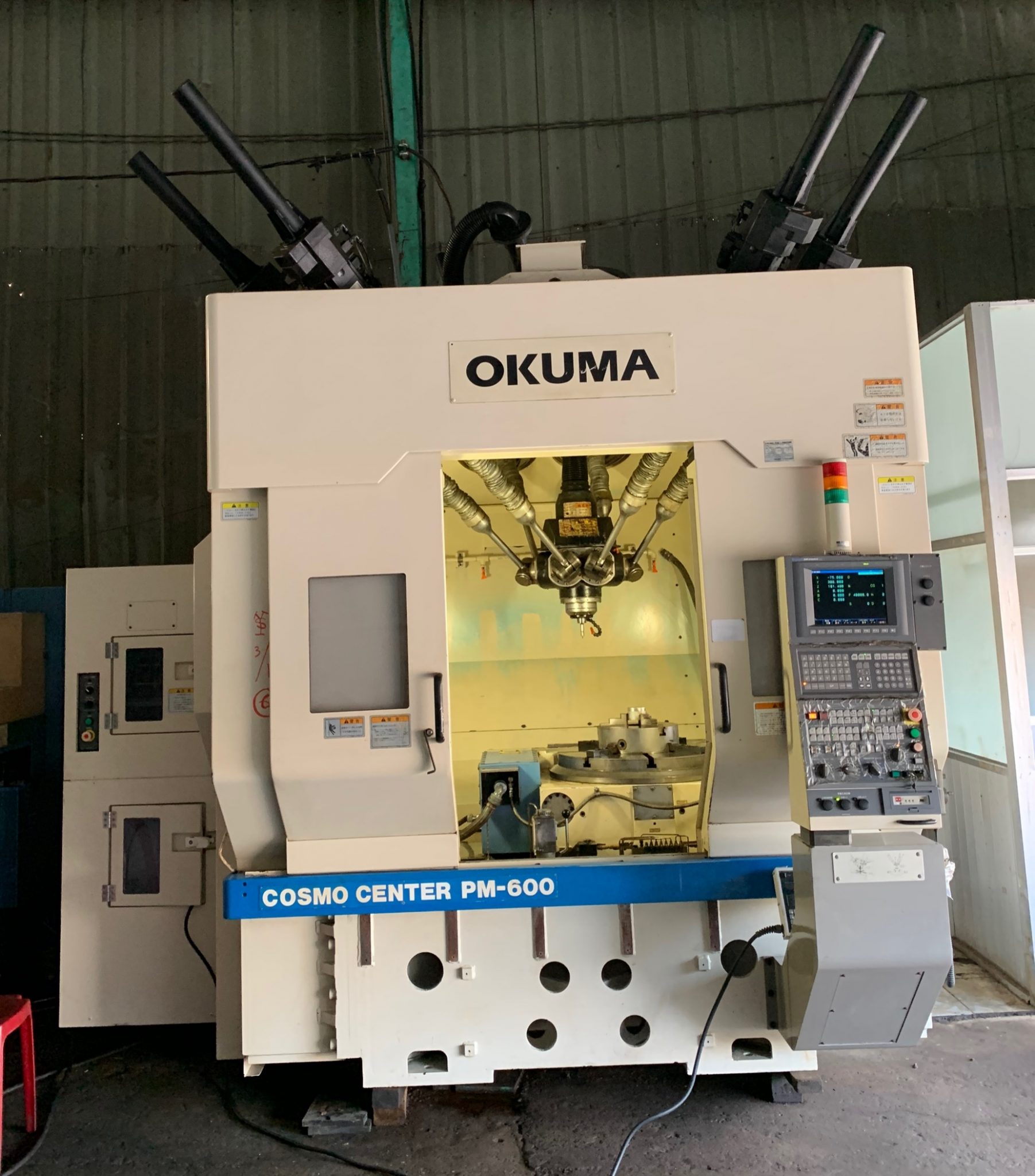 Máy phay CNC 6 trục OKUMA PM-600 - Chất Lượng Giá Rẻ