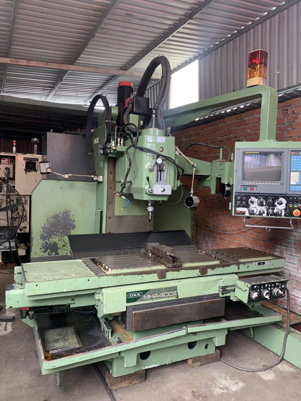 Máy phay CNC OKK MHA400II