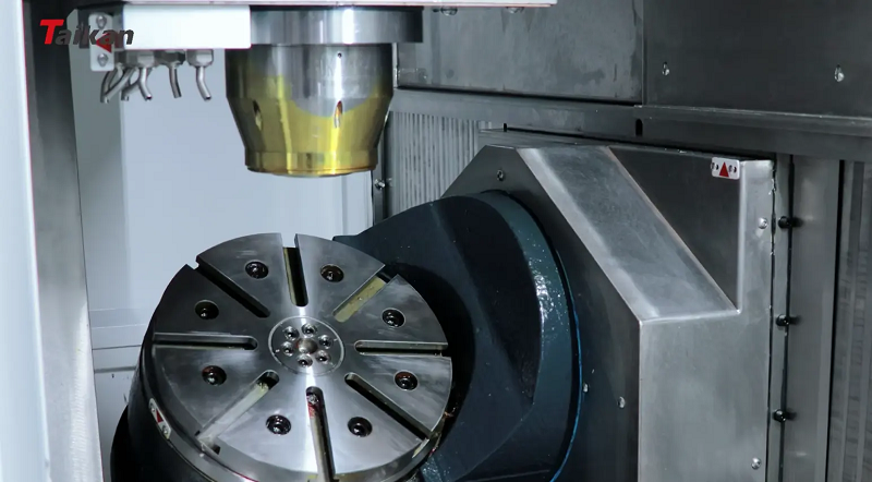 Máy phay CNC 5 trục là giải pháp gia công 5 trục đồng thời cho những nhu cầu sản xuất phức tạp, yêu cầu độ chính xác cao