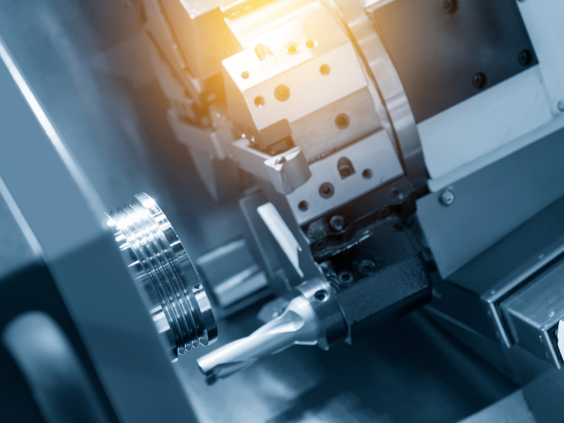 Máy tiện CNC 4 trục được ứng dụng rộng rãi trong nhiều lĩnh vực gia công cơ khí chính xác