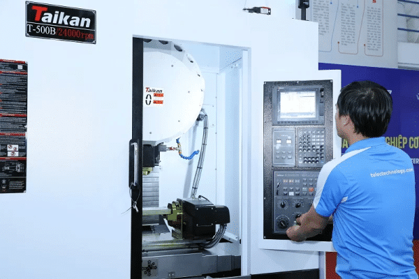 Cung cấp sản phẩm và dịch vụ bảo trí máy CNC Taikan uy tín và nhanh chóng