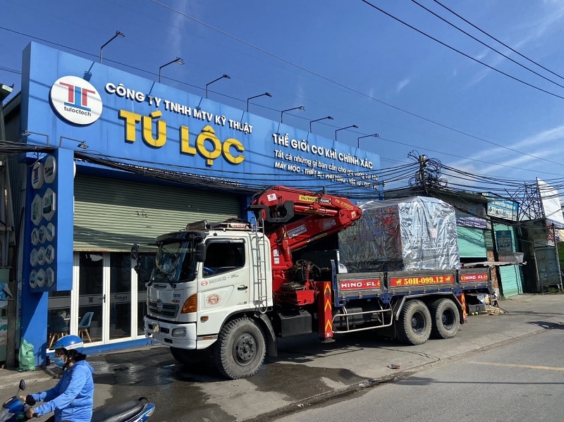 máy tiện cnc nhỏ