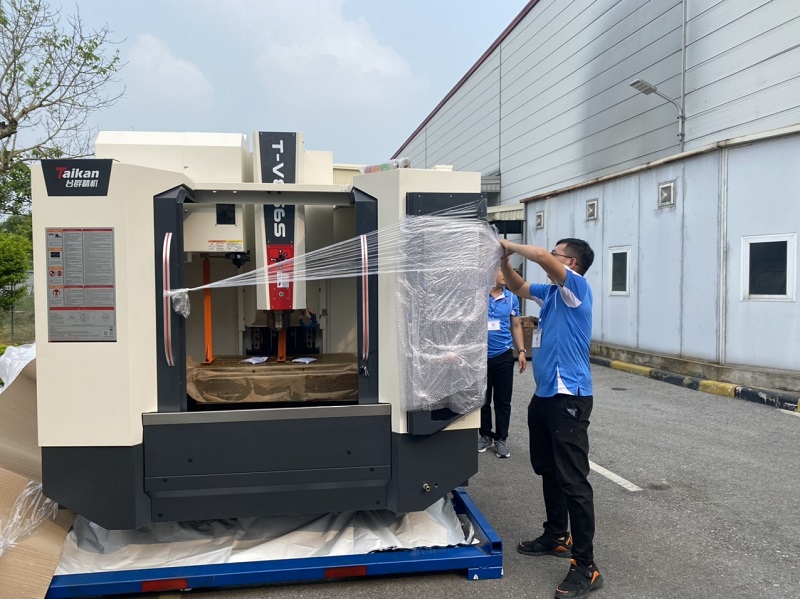 Lắp đặt máy phay CNC là một trong những bước quan trọng đảm bảo máy hoạt động hiệu suất