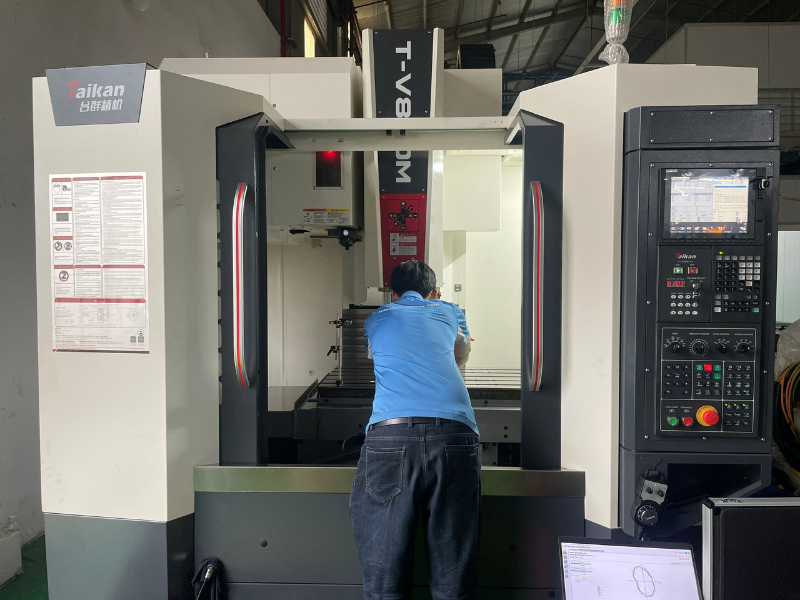 Khắc phục lỗi bằng cách kiểm tra, sửa chữa hoặc thay thế ngay khi cần thiết để tránh máy hư hỏng nặng