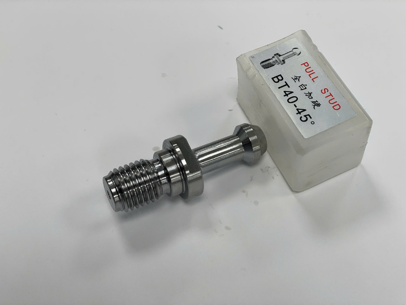 Đuôi chuột BT40 dùng để giữ chặt chuôi dao chắc chắn trên trục chính máy CNC