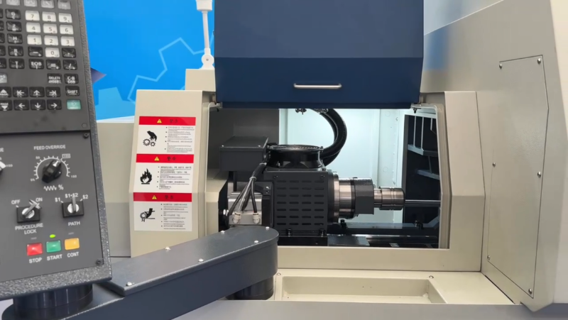 Ưu tiên chọn máy tiện đùn CNC chất lượng để đáp ứng tốt nhu cầu gia công sản xuất hàng loạt