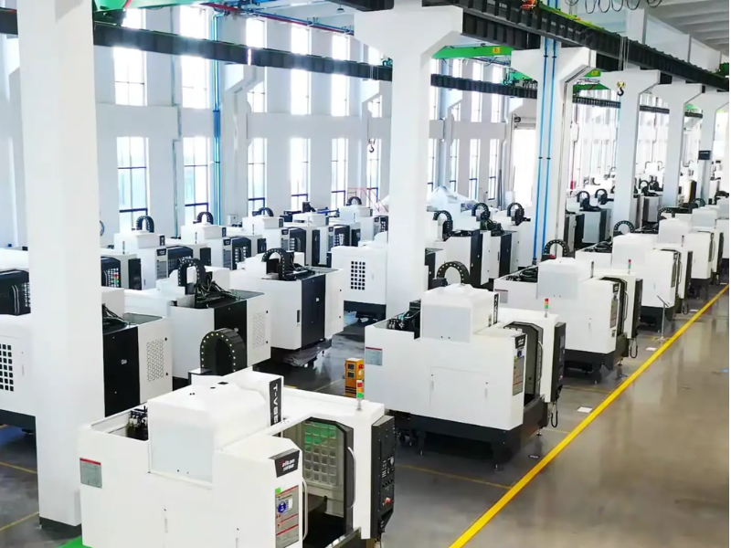 Máy phay CNC là thiết bị gia công tự động hiện đại đáp ứng nhu cầu sản xuất hàng loạt các chi tiết chính xác